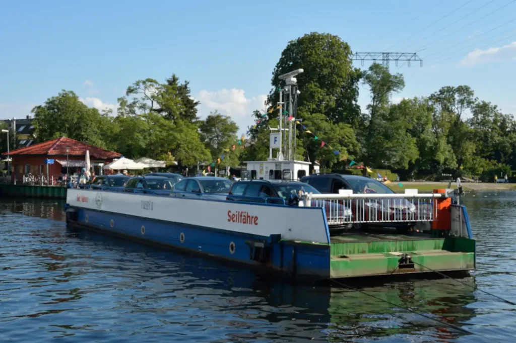 Autoseilfähre "Tussy II" in Caputh